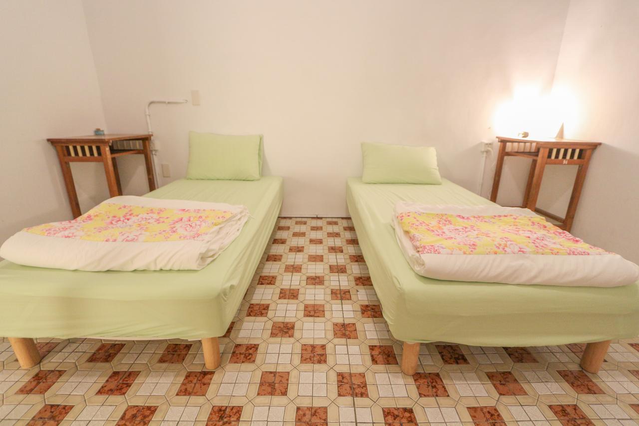 T-Life Hostel Taichung Exterior photo