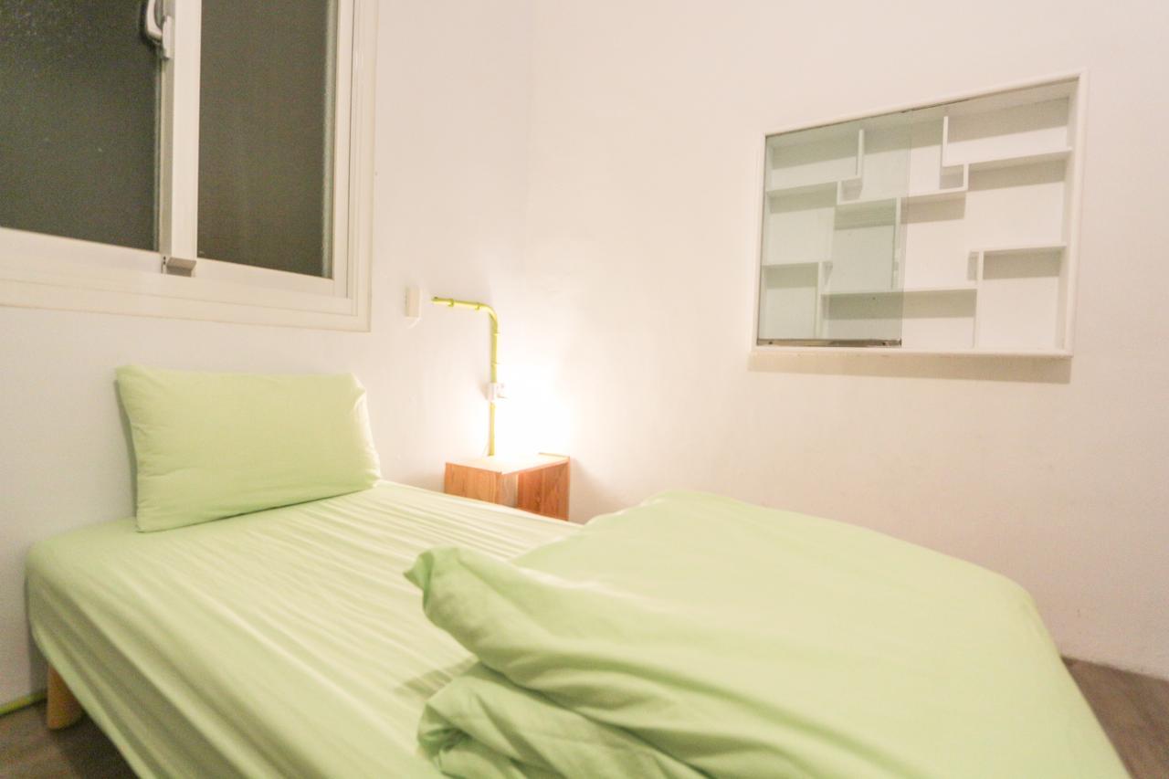 T-Life Hostel Taichung Exterior photo